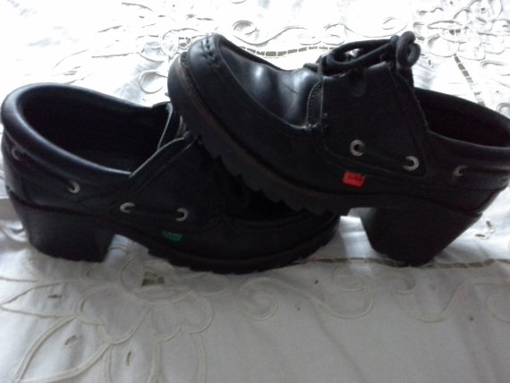 black gucci school shoes