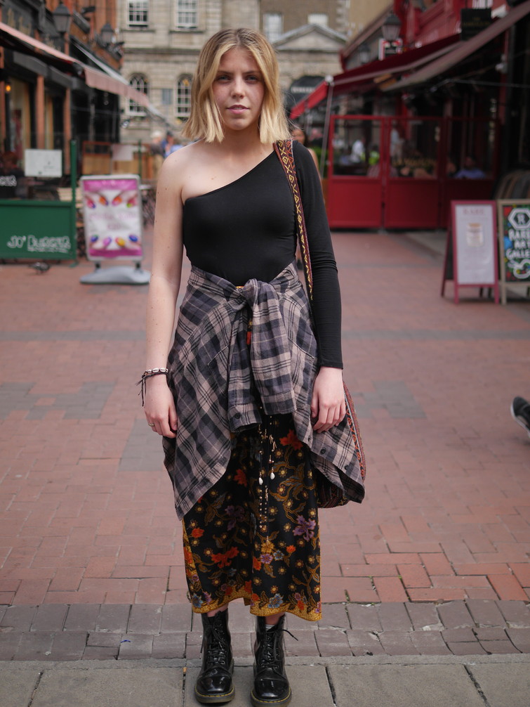 Street Style Edition The Stylish People Of Dublin S South William Street Collegetimes Com